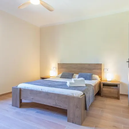 Tatil Evi Mas Mare De La Font 27 Personas Castello  D'Empuries